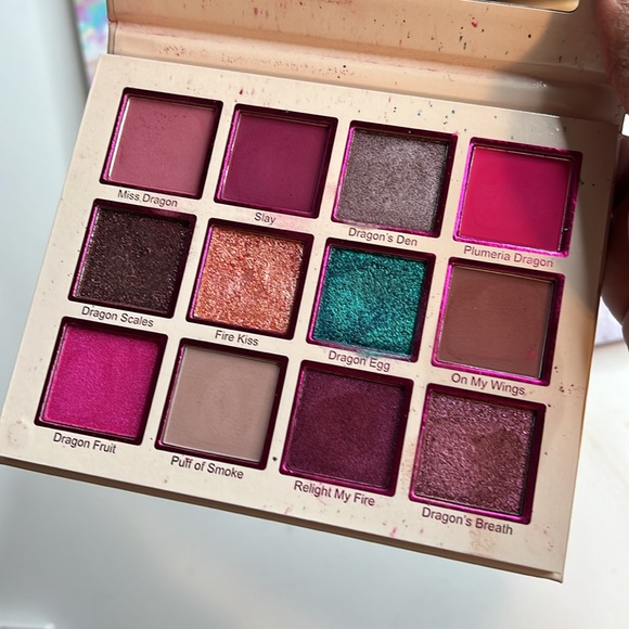 Bundle of random indie eyeshadow palettes - Picture 2 of 8